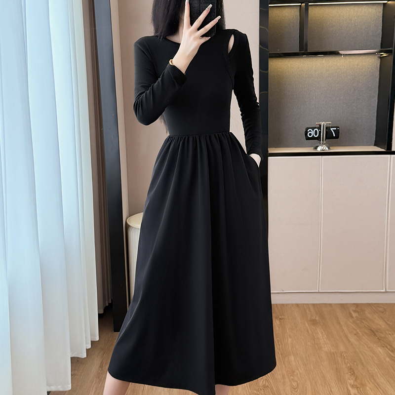 Black Long Sleeve A-Line Dress for Women High Waist Slimming Hepburn Style Round Neck Long Dress