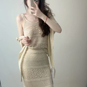 Women's Summer Knit Vest Set in Natural Linen Tone