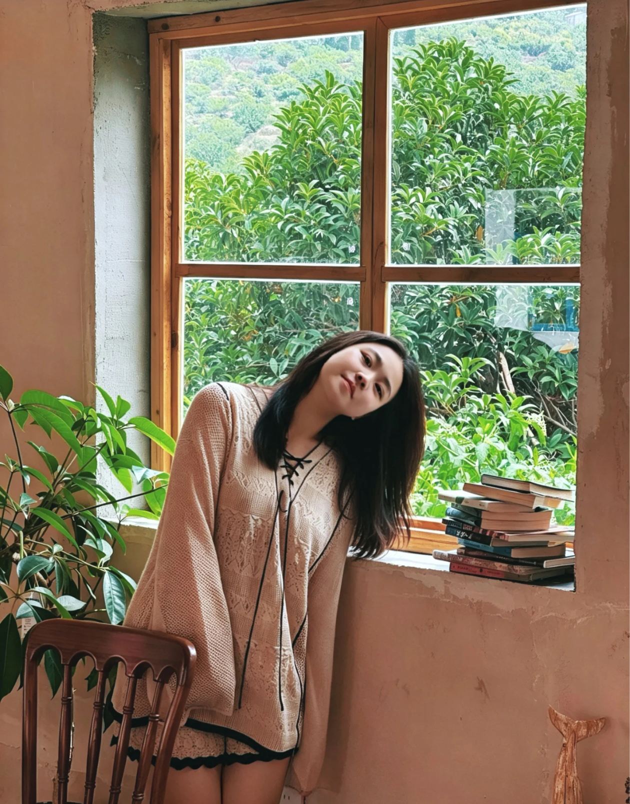 Women's Knit Two-Piece Set with Shorts in Beige Apricot - Image 2